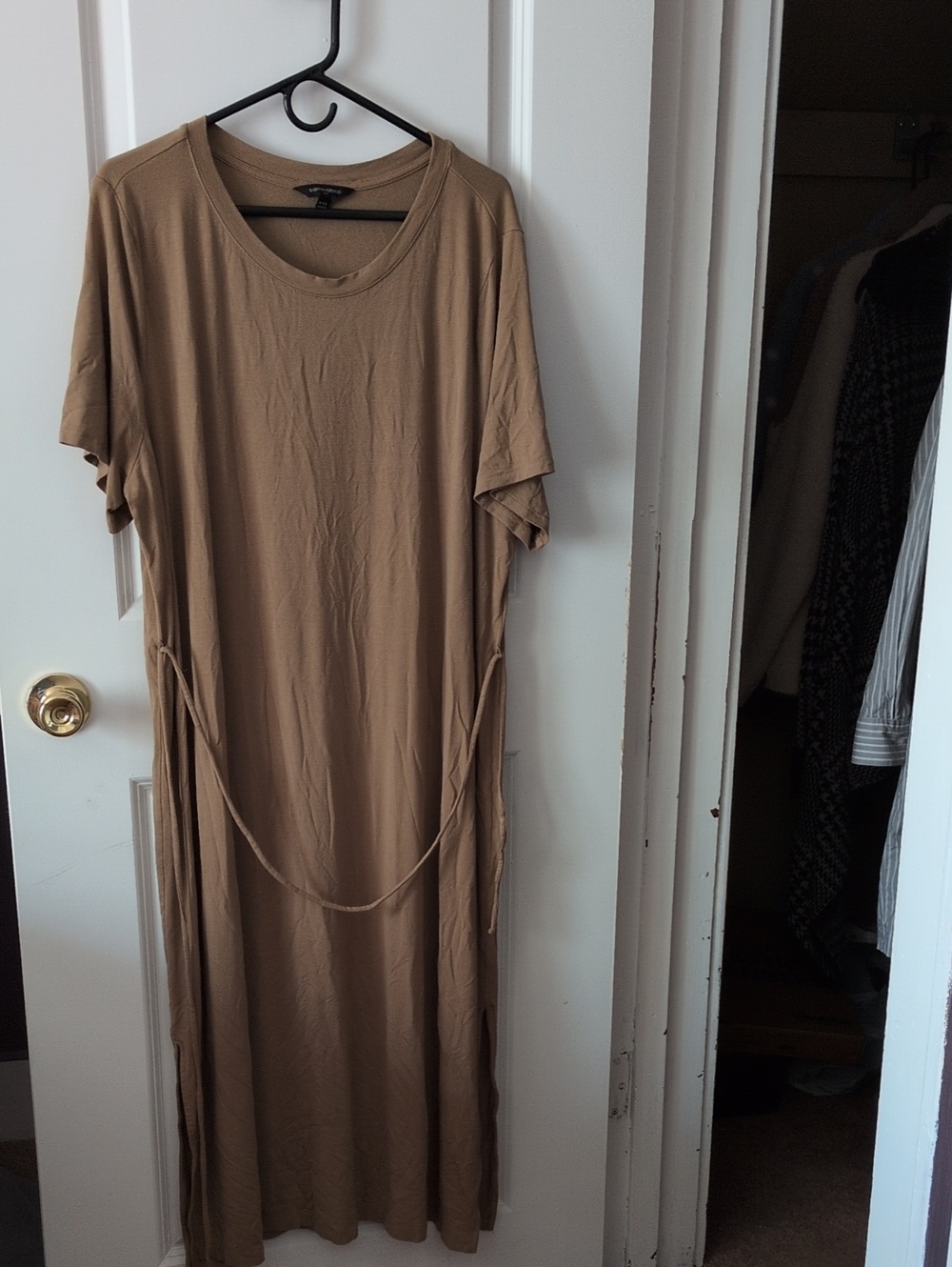 Banana Republic Camel Short Sleeve Maxi Dress